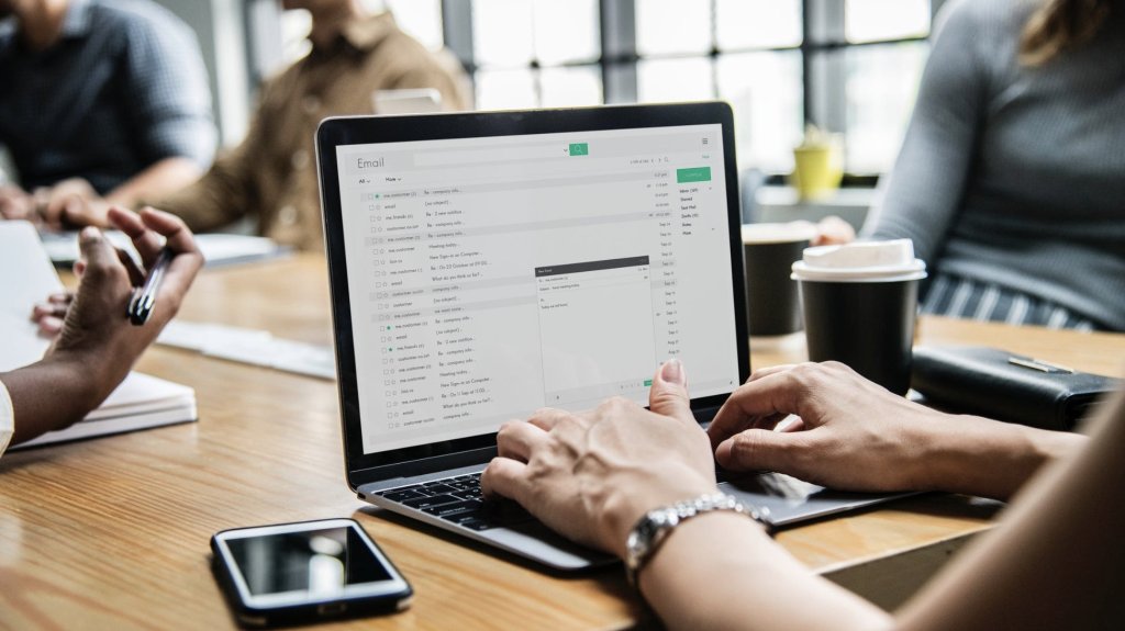 Send emails in Outlook using&nbsp;Python